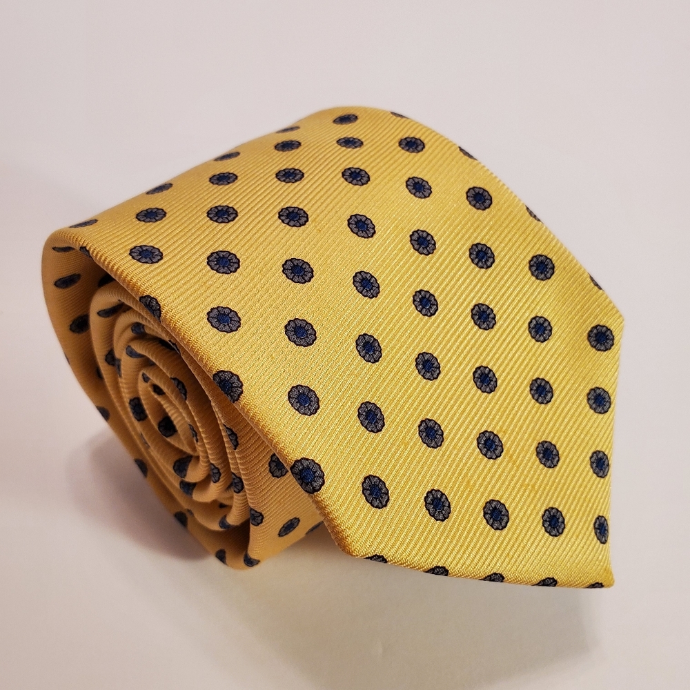 Roots Gold Geometric Silk Tie